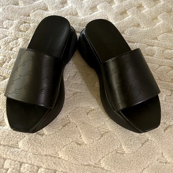Stella McCartney Black Vegan Leather Eclypse Chunky Platform  Stella McCartney Black Vegan Leather Eclypse Chunky Platform Sandals EU 38